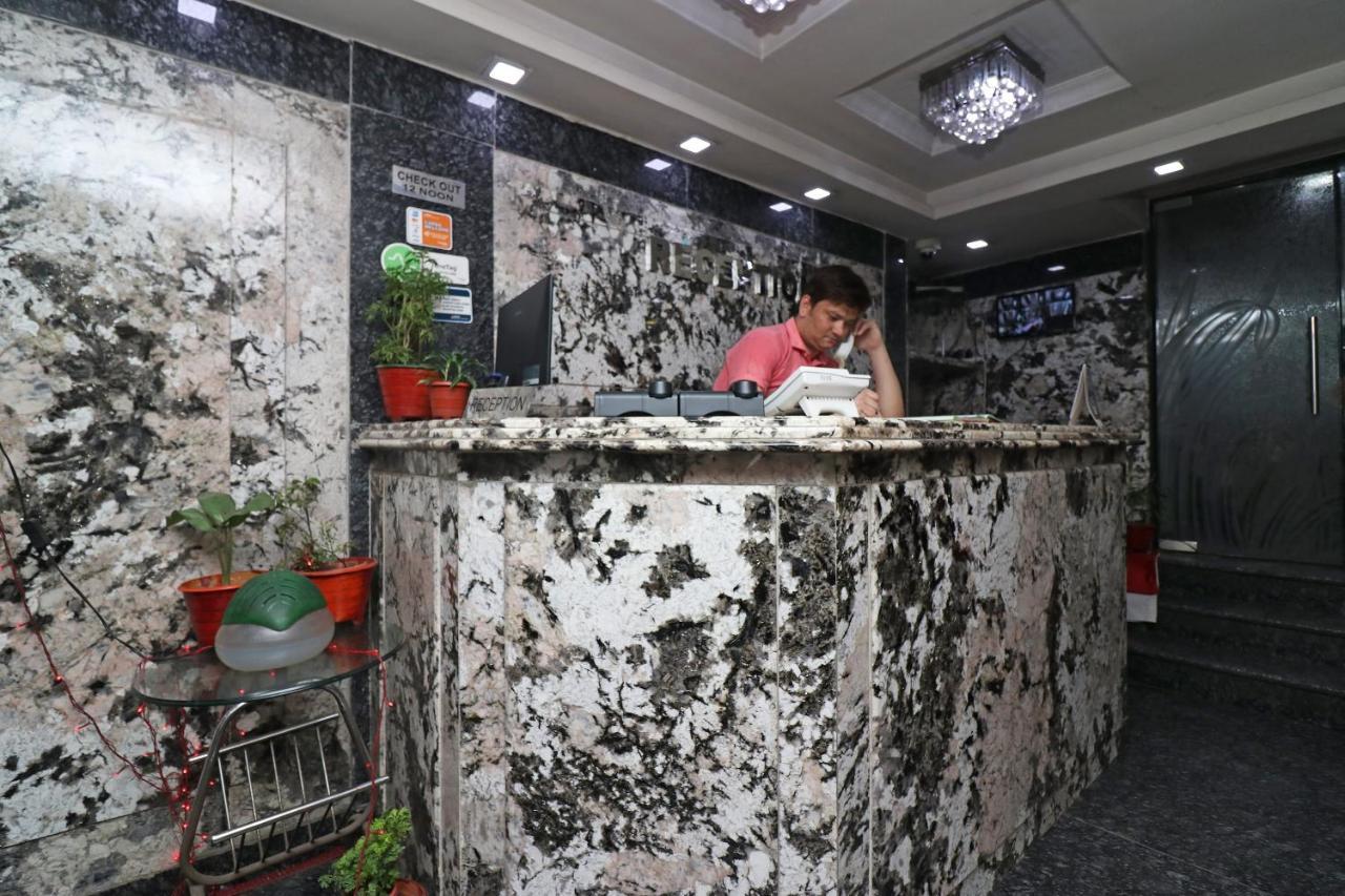 Oyo Flagship 16209 Hotel Ambar Palace Calcutta Calcutta Bara Bazar Exterior foto