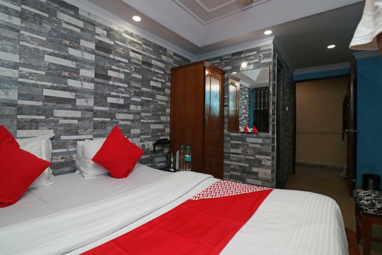 Oyo Flagship 16209 Hotel Ambar Palace Calcutta Calcutta Bara Bazar Exterior foto