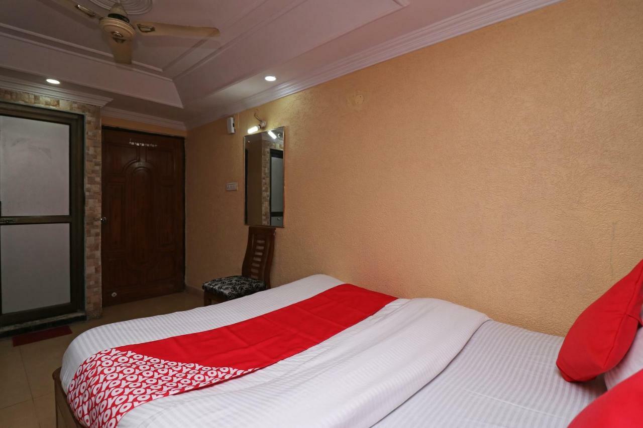 Oyo Flagship 16209 Hotel Ambar Palace Calcutta Calcutta Bara Bazar Exterior foto