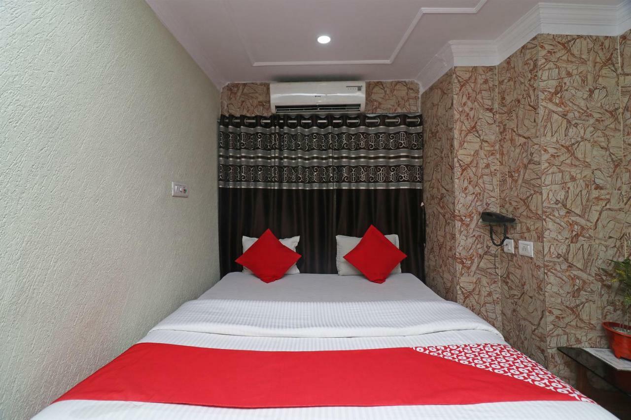 Oyo Flagship 16209 Hotel Ambar Palace Calcutta Calcutta Bara Bazar Exterior foto