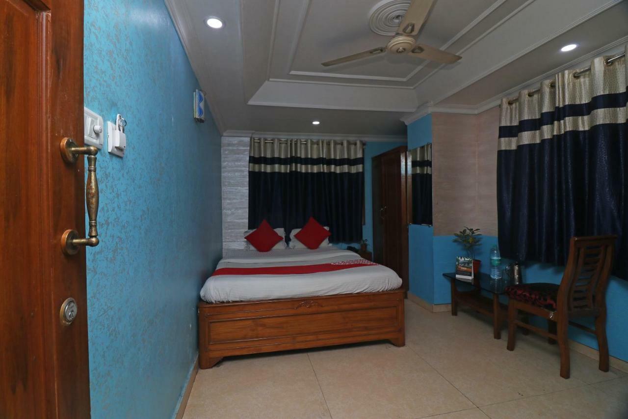 Oyo Flagship 16209 Hotel Ambar Palace Calcutta Calcutta Bara Bazar Exterior foto