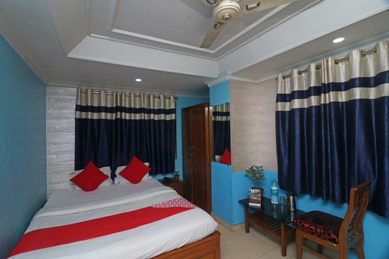 Oyo Flagship 16209 Hotel Ambar Palace Calcutta Calcutta Bara Bazar Exterior foto