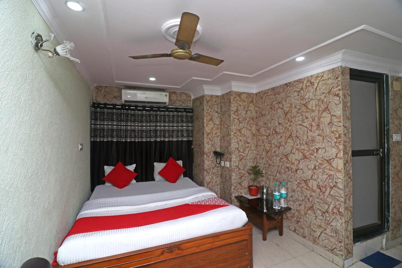 Oyo Flagship 16209 Hotel Ambar Palace Calcutta Calcutta Bara Bazar Exterior foto